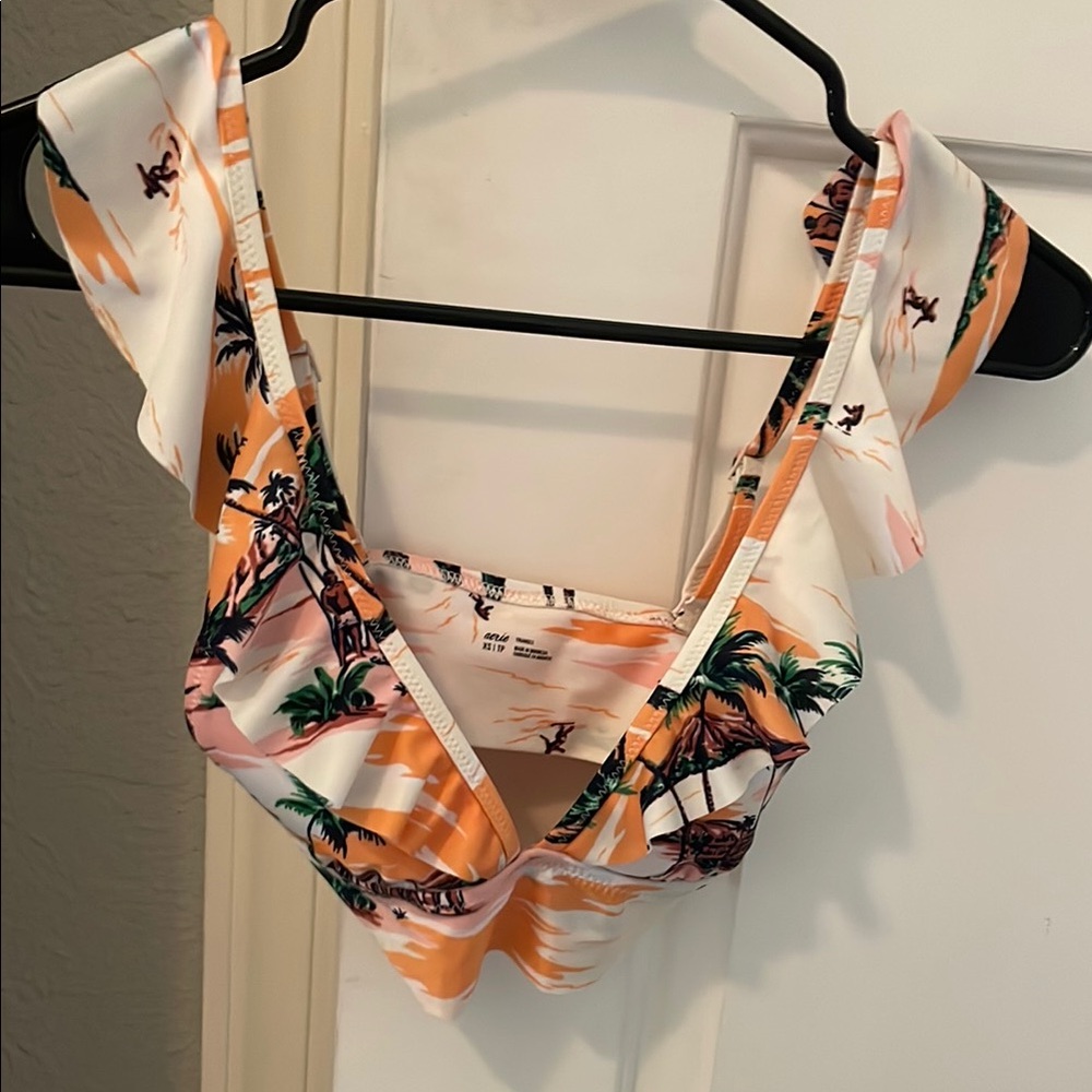 Aerie Orange and White Ruffled Crop Tank Top